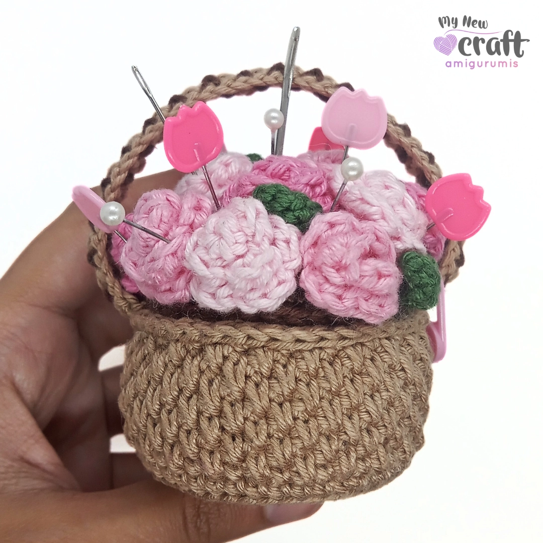 Alfineteiro Primavera Amigurumi