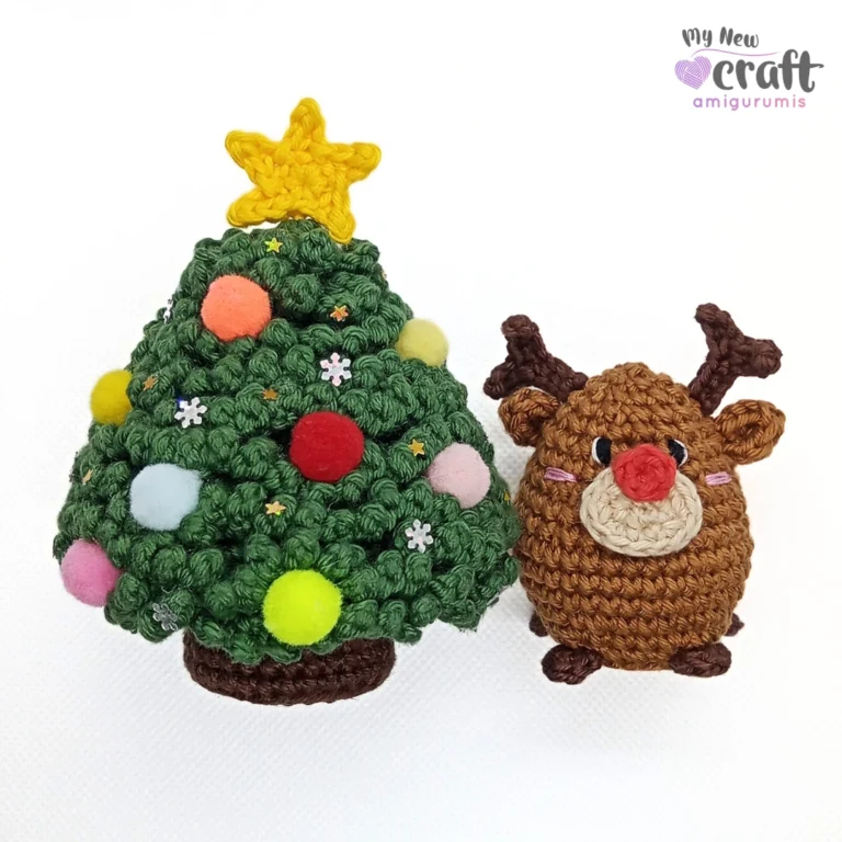 Mini Rena e Árvore de Natal Amigurumi